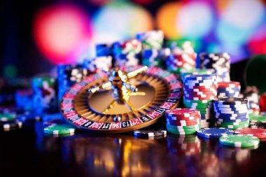 bengbeng live baccarat table with dealer and multi-camera broadcast